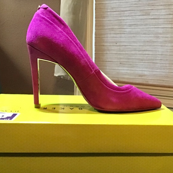 Ted Baker Suede Fuchsia/Rose Gold Stilettos - Picture 1 of 7